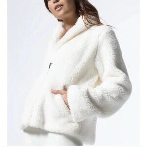 ALO Yoga Cozy Up Sherpa Jacket White Full Zip Teddy Fleece Asymmetric Size XL